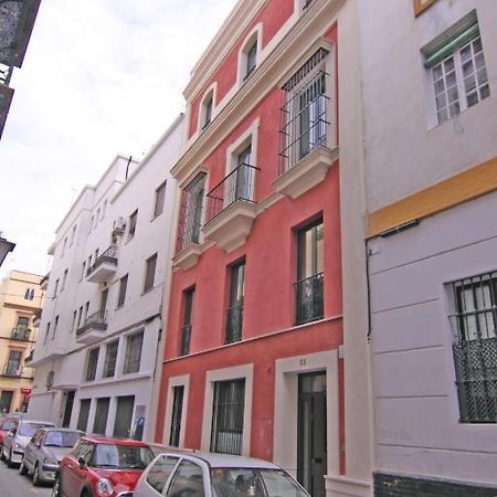 Apartamentos Living Sevilla Centro Maestranza Room photo